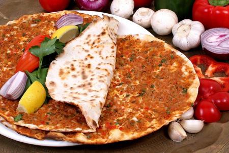 Lahmacun | 170,00