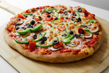 Veggie Pizza | 240,00